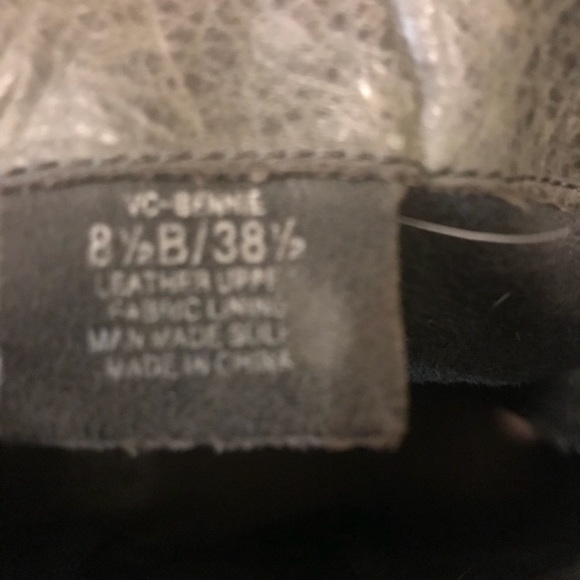 Vince Camuto Gray Leather Heeled Booties -8.5 EUC - Picture 4 of 5